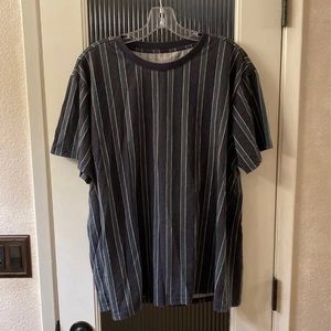 Shirt sleeve striped tee